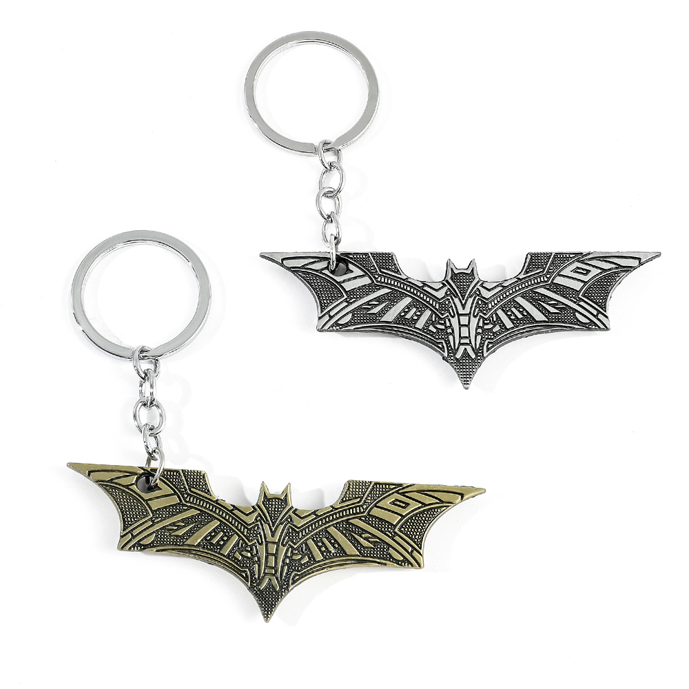 Women'S Key Accessories - バットペンダントキーホルダーおもちゃスーパーヒーロー映画ジュエリー車のキーリングバッグアクセサリー男性女性ファンギフトお土産