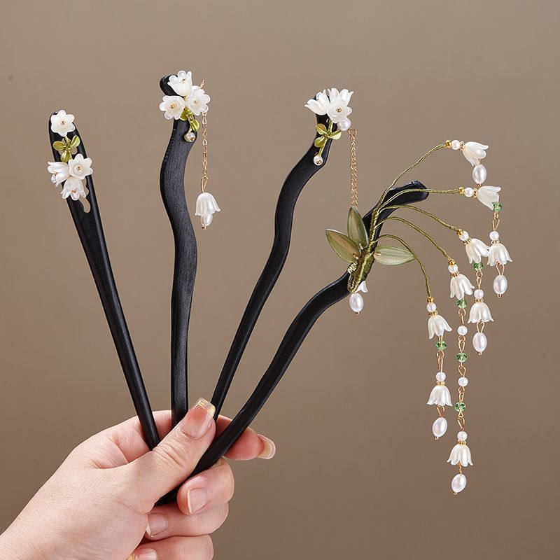 Pearl Hair Pin - 木製フラワーヘアピンヴィンテージ Convallaria Majalis ロングタッセルヘアスティック女性のためのエレガントな髪飾りピンジュエリーヘアアクセサリー