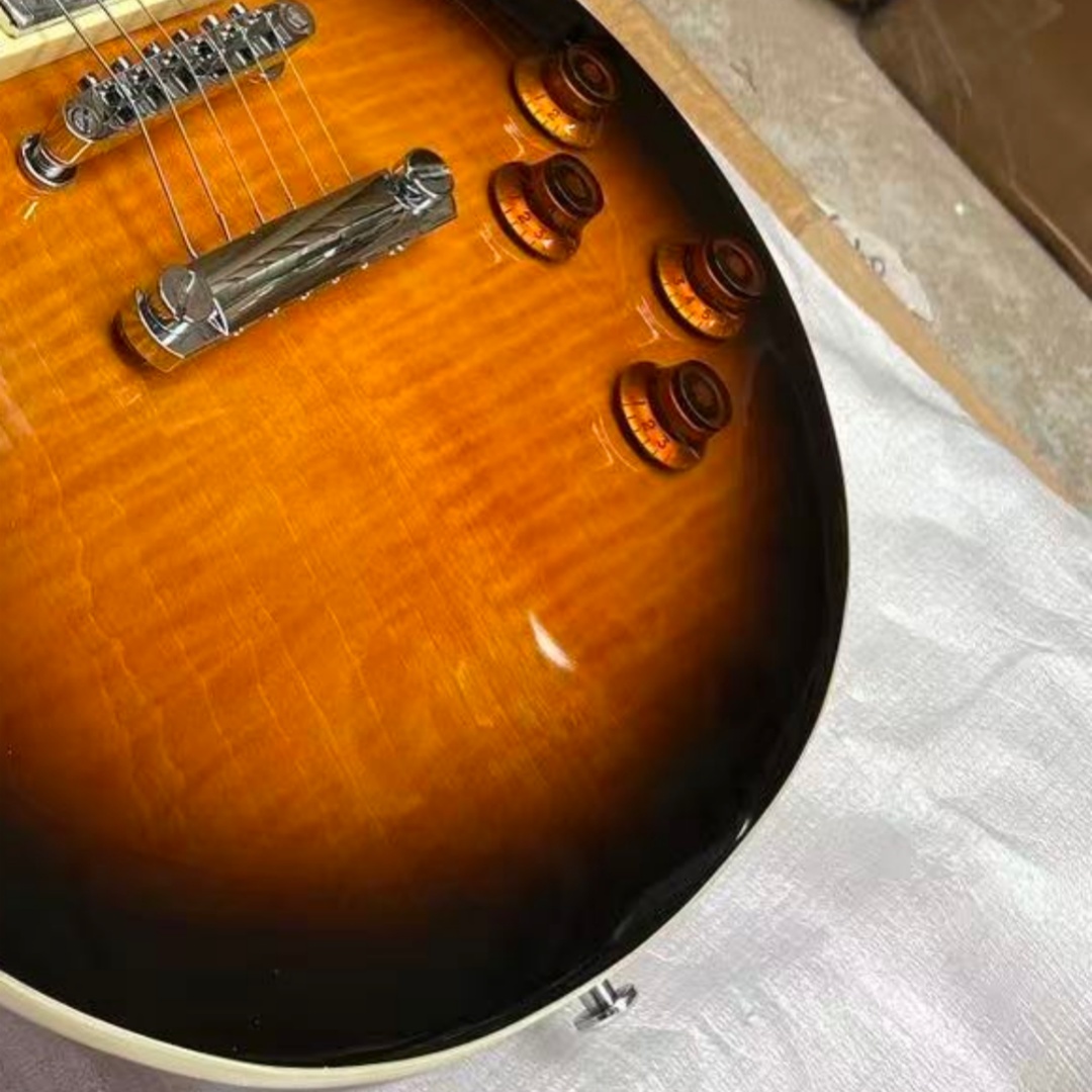 Wrap Ring Gold - グラデーションブラウンエレキギター ゴールドハードウェア フィックスドブリッジ 2Hピックアップ バンド演奏に最適な楽器