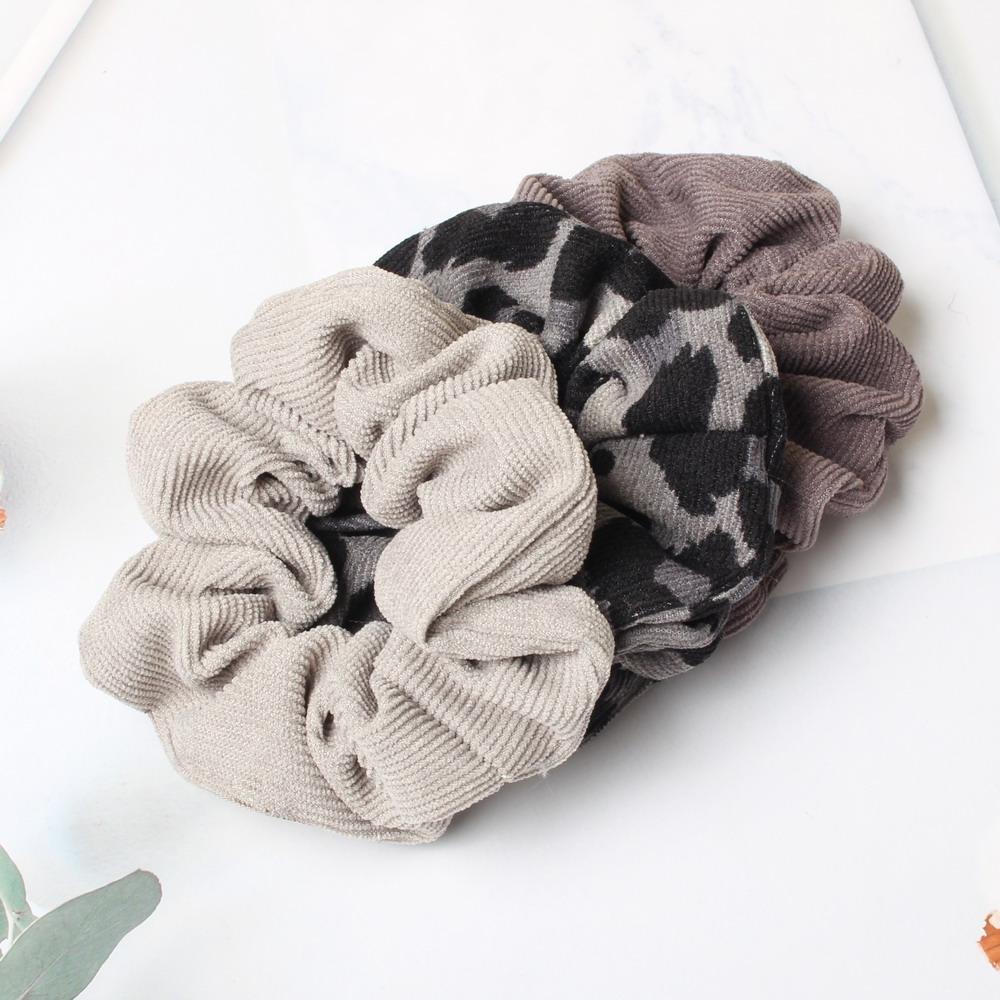 ヒョウ柄シュシュコード秋冬コーデュロイ固体シュシュセット弾性 - Hair Tie Velvet のレビューと価格