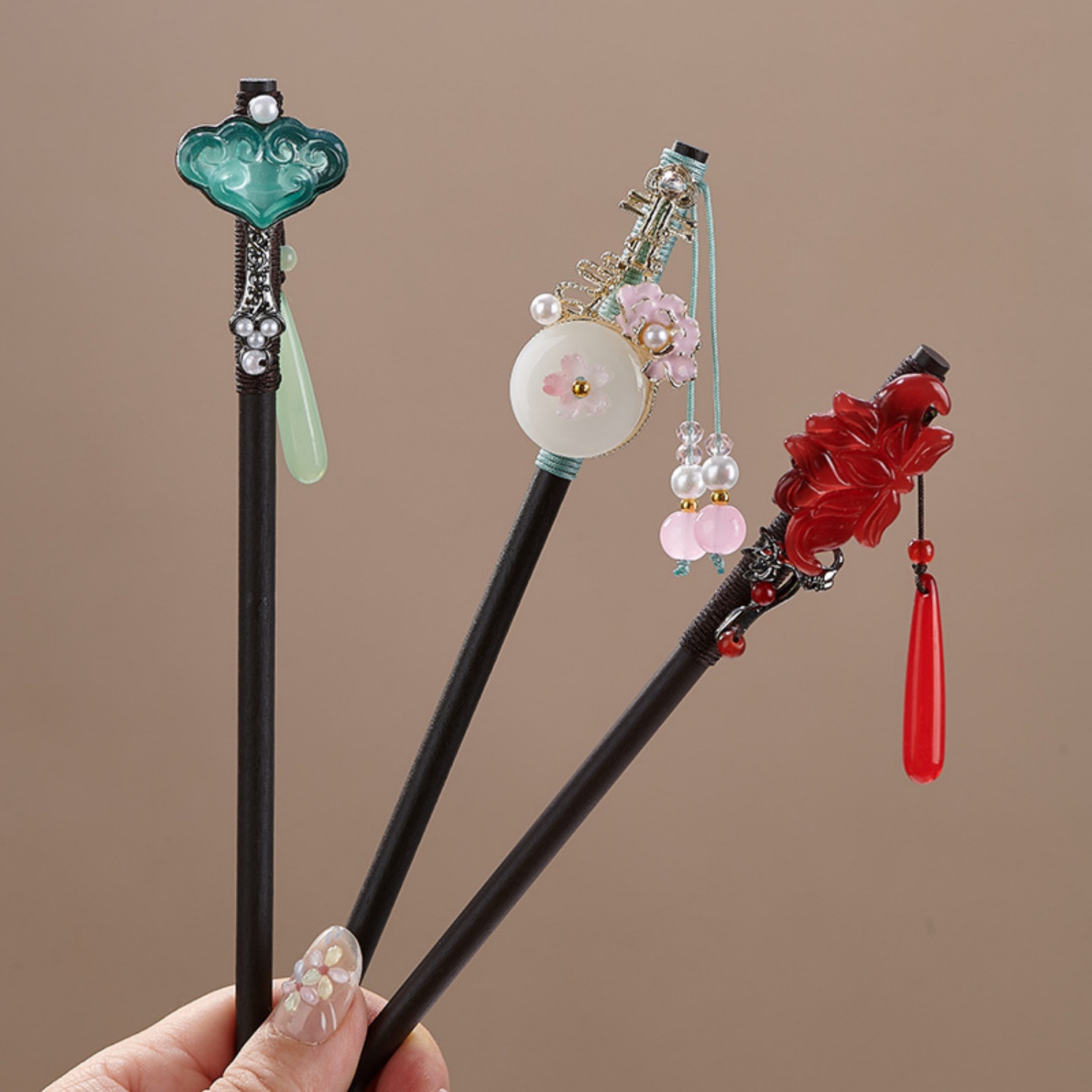 ヴィンテージフラワーヘアピン女性のためのエレガントな木製花ヘ - Pearl Hair Pin のレビューと価格