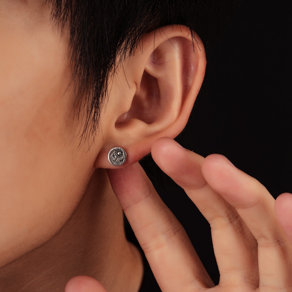 1ペアのインディアンイーグルスタッドイヤリング男性用、レトロ - Women'S Eagles Accessories のレビューと価格