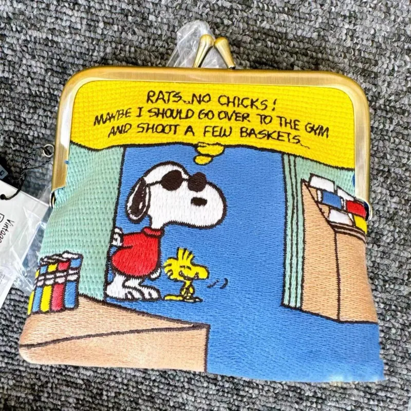 スヌーピーのかわいい漫画刺繍キスロックバッグ大容量化粧ポーチ - Women Accessories Organizer のレビューと価格