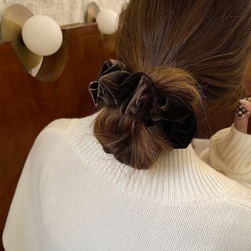 1-4 個女性のヘアシュシュヴィンテージベルベット無地ヘアル - Hair Tie Velvet のレビューと価格