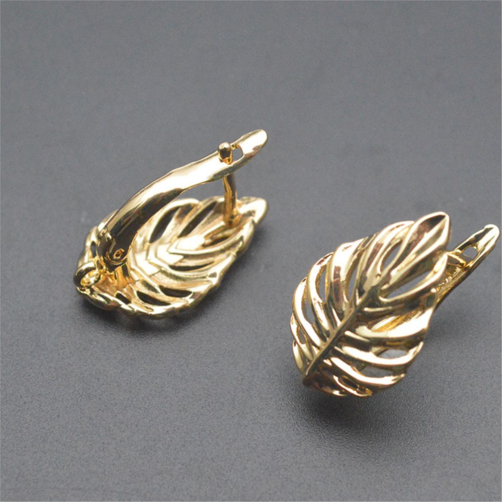 1/2個 18K金メッキ真鍮製 葉っぱ型中空ファッションイヤ - Wrap Ring Gold のレビューと価格